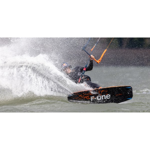 F-One TRAX HRD CARBON